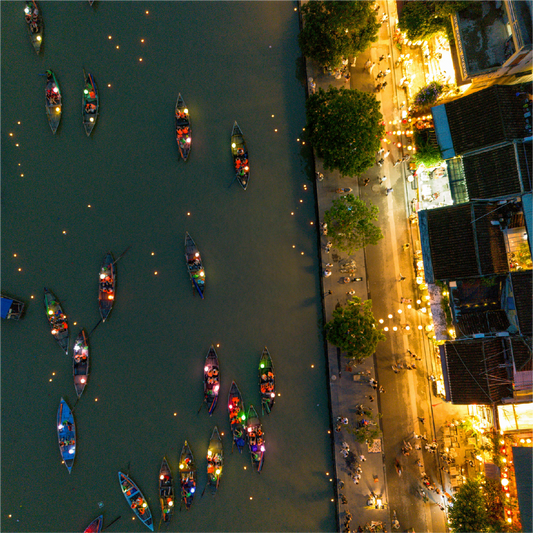 Half-Day Da Nang Trip 🚌 Marble Mountain & Hoi An Ancient Town