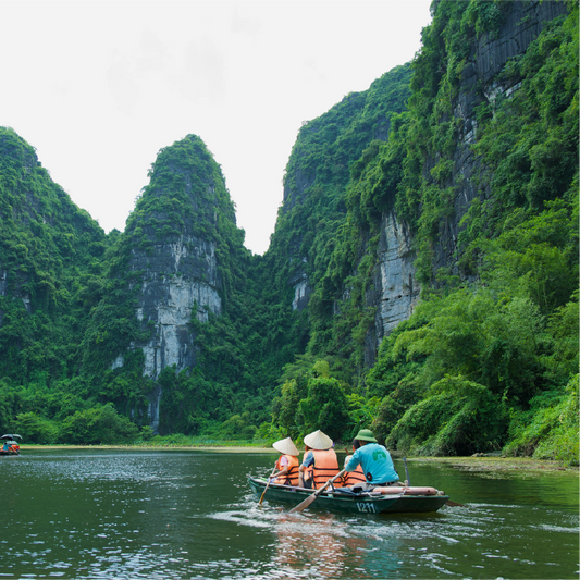 Ninh Binh Tour (1 Day Trip)