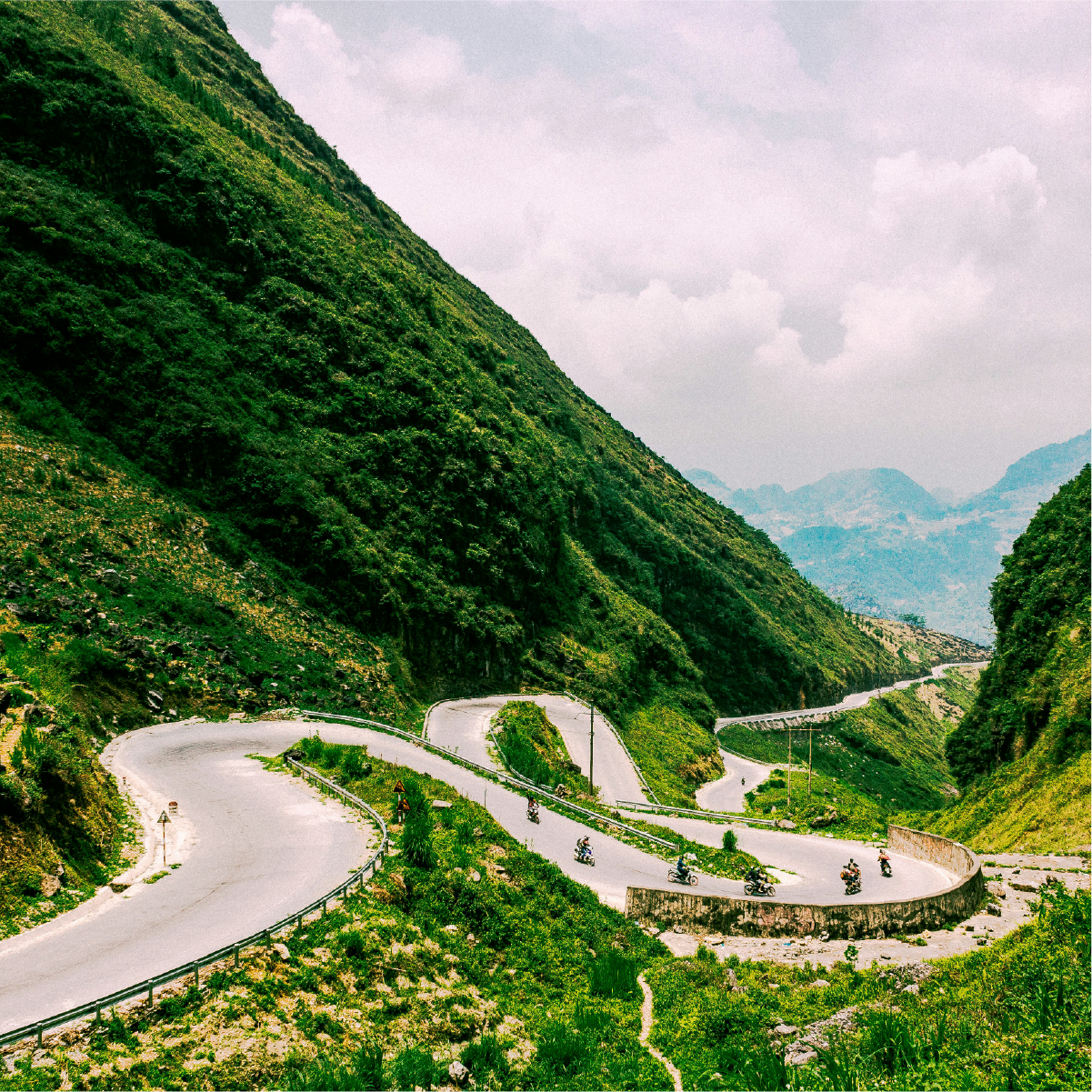 Ha Giang Trip (Driver And Dorm & Cabin Bus 2 Ways)