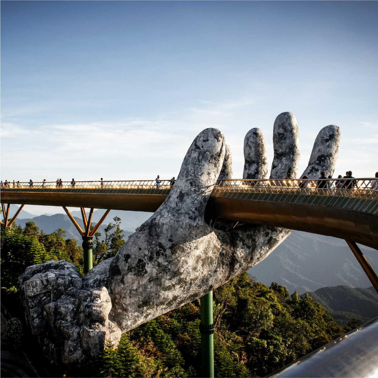 Ba Na Hills Tour 🚌 1-Day Mountain Trip from Da Nang