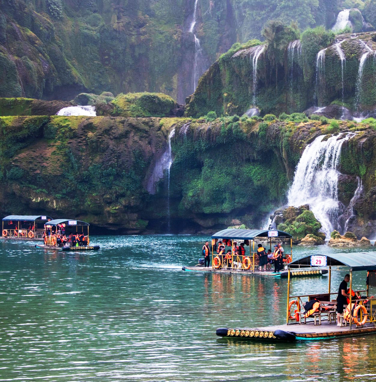 Ban Gioc Tour: 3-Day Ba Be – Ban Gioc Waterfall Group Tour (Fri/Tues)